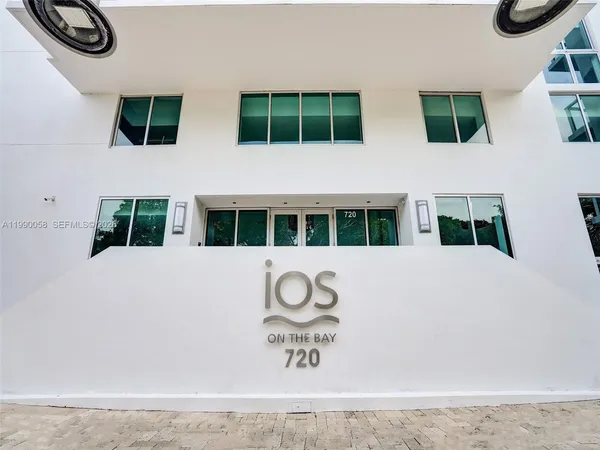 $4,950 | 720 Northeast 62nd Street, Unit 507, Miami, FL 33138