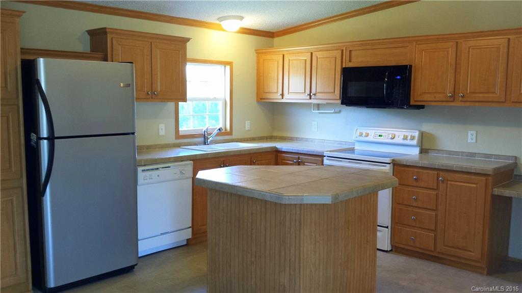 250 Liberty Road Candler, NC 28715 - Photo 10 of 24 Gallery Image 10