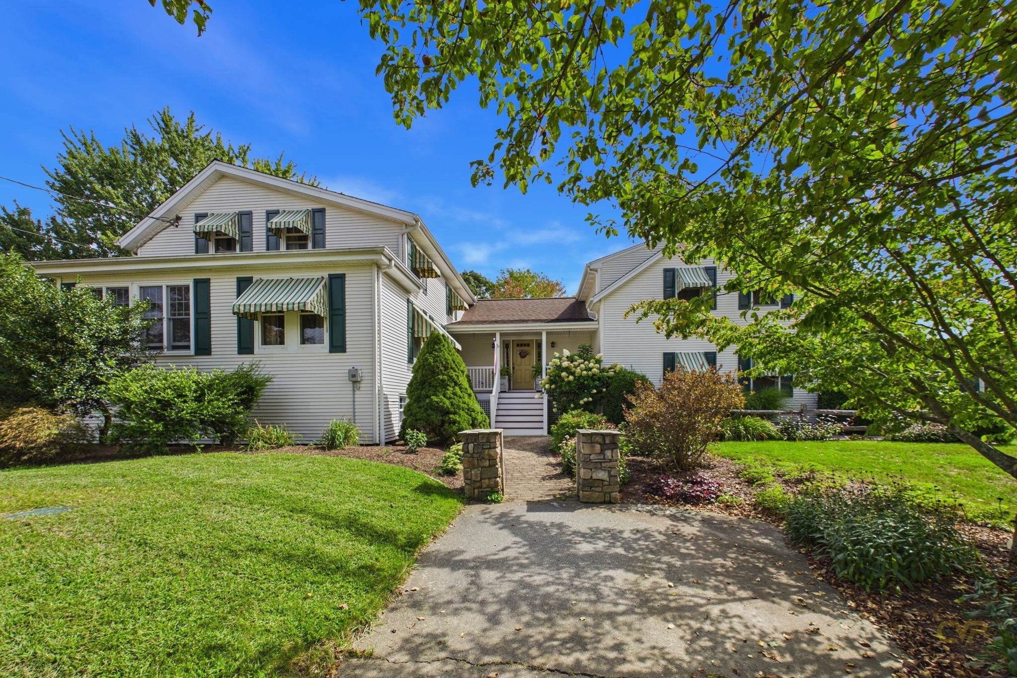 555 Sharps Road Swansea, MA 02777 - Photo 1 of 42 Gallery Image 1