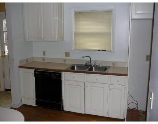 40 Pepperell Road Groton, MA 01450 - Photo 2 of 11