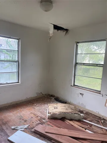 $129,000 | 7002 Jay Street, Houston, TX 77028