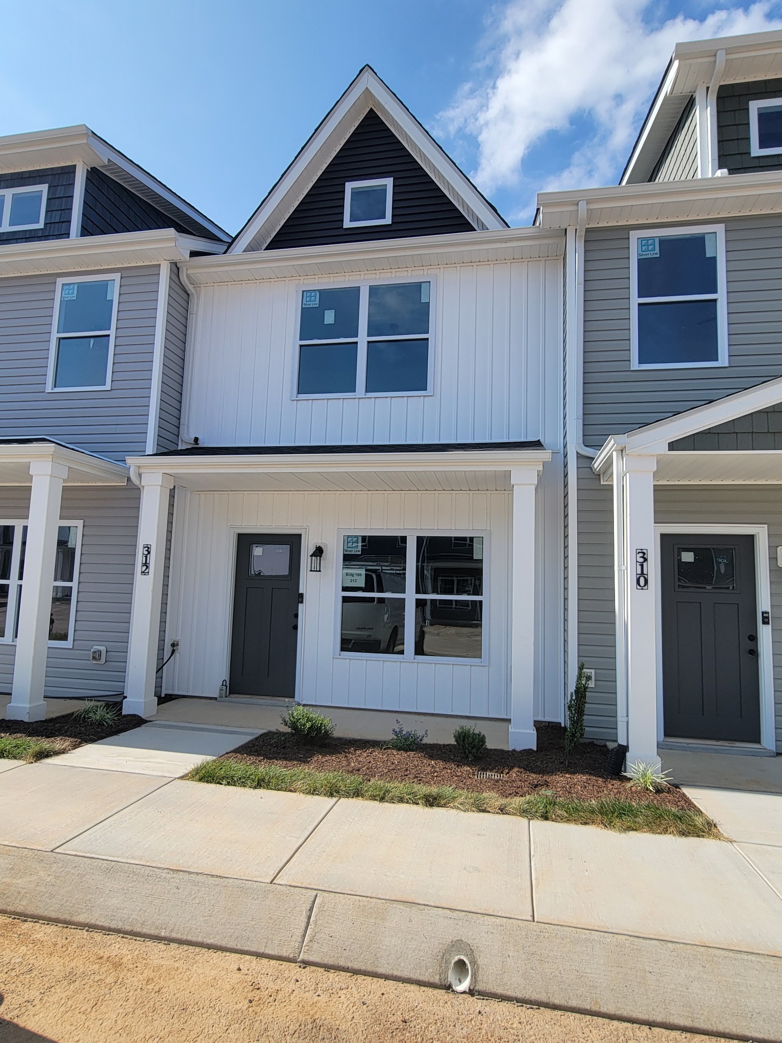 312 Front Ridge Circle Clarksville, TN 37042 - Photo 1 of 19