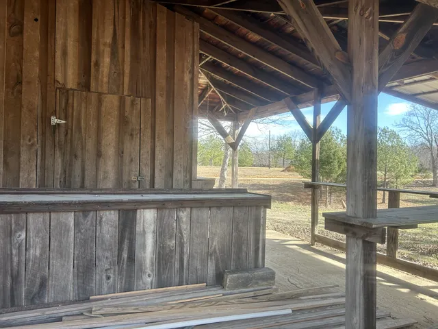 $69,900 | 33 White Elk Circle, Big Sandy, TN 38221