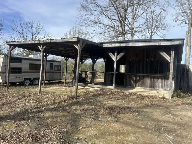 $69,900 | 33 White Elk Circle, Big Sandy, TN 38221