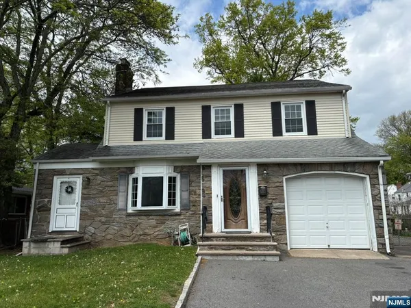$5,200 | 521 Pleasant Valley Way, West Orange, NJ 07052