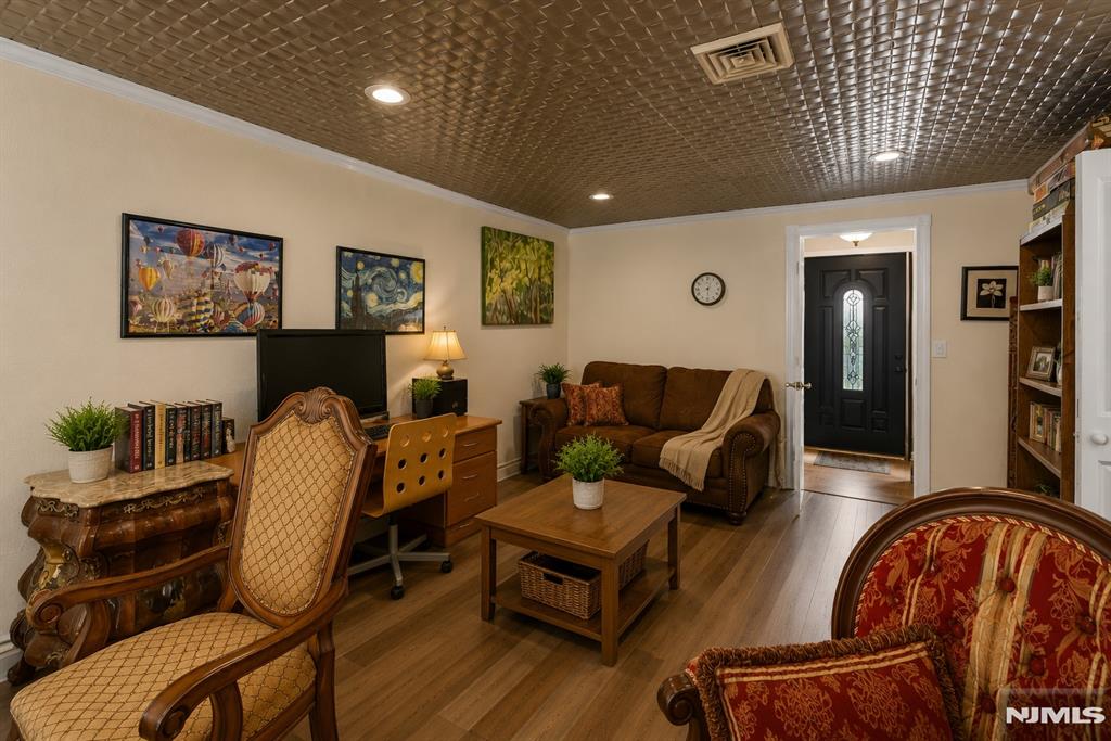 310 Ruckman Road Closter, NJ 07624 - Photo 3 of 30