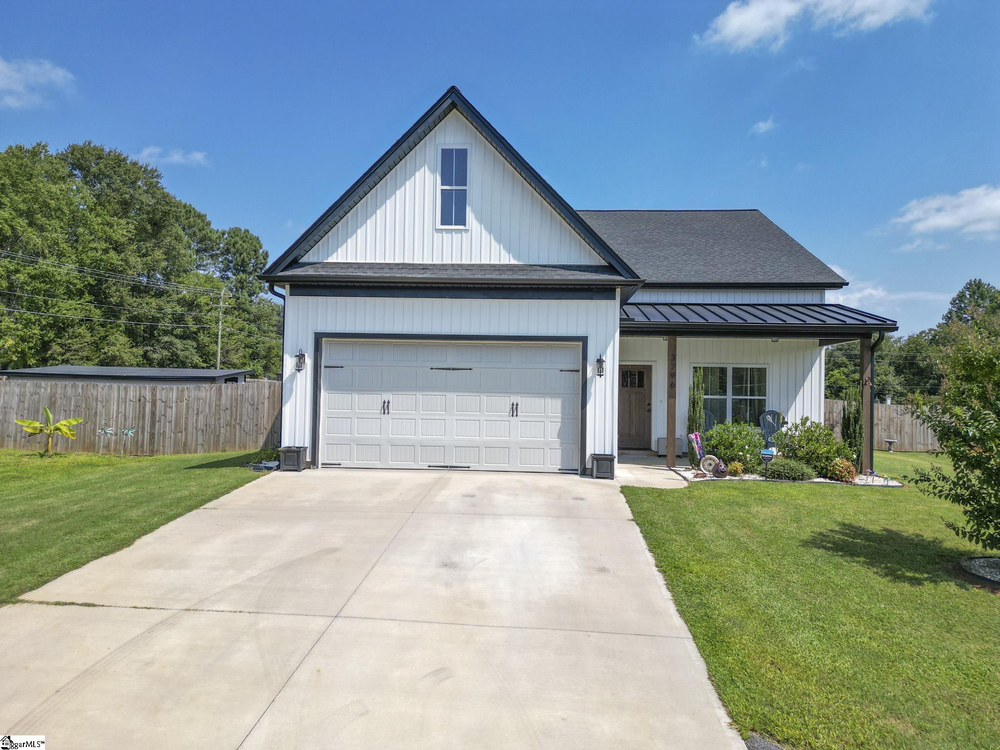 3796 Camp Road Greer, SC 29651 - Photo 1 of 33