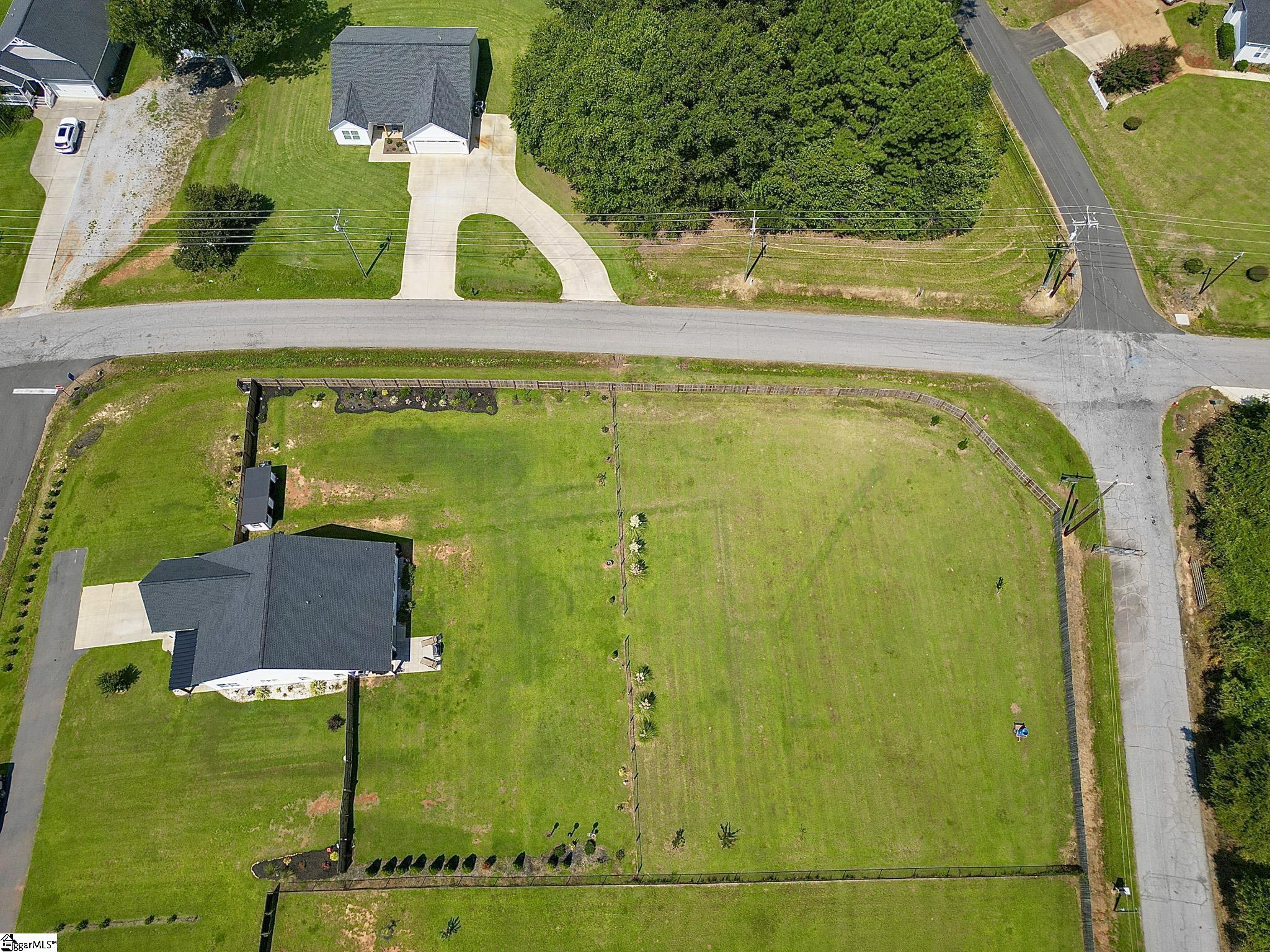3796 Camp Road Greer, SC 29651 - Photo 32 of 33