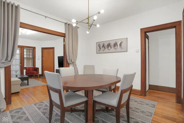 $699,900 | 537 East 11th Street, Indianapolis, IN 46202