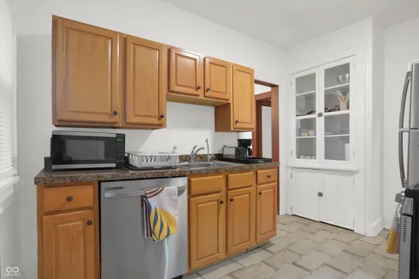 $699,900 | 537 East 11th Street, Indianapolis, IN 46202