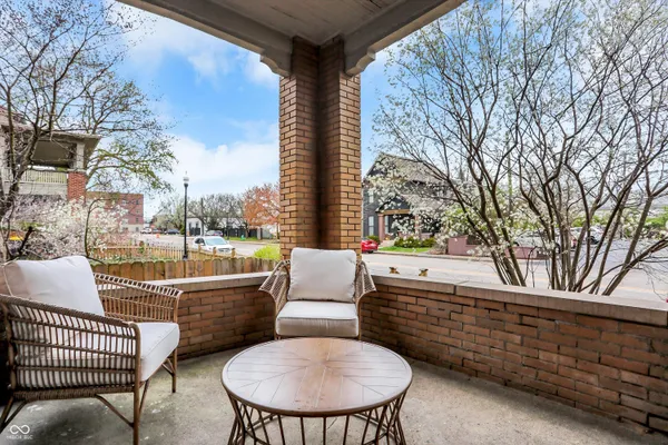 $699,900 | 537 East 11th Street, Indianapolis, IN 46202