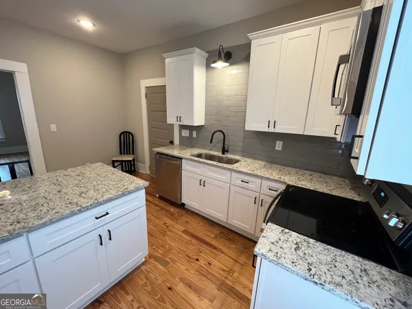 $1,650 | 14 Hazel Street, Porterdale, GA 30014