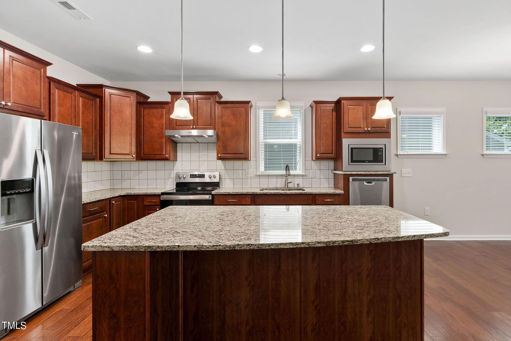 509 Tuttle Road Durham, NC 27703 - Photo 4 of 35 31-web-or-mls-509-tuttle-rd