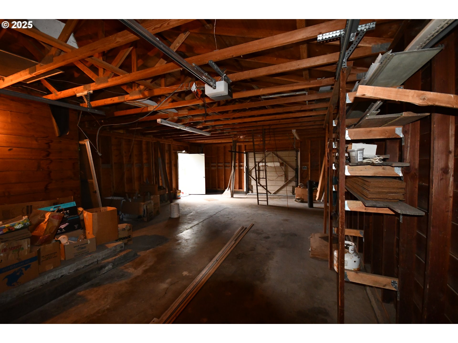 1300 View Court The Dalles, OR 97058 - Photo 35 of 45 a view of an empty room with wooden floor