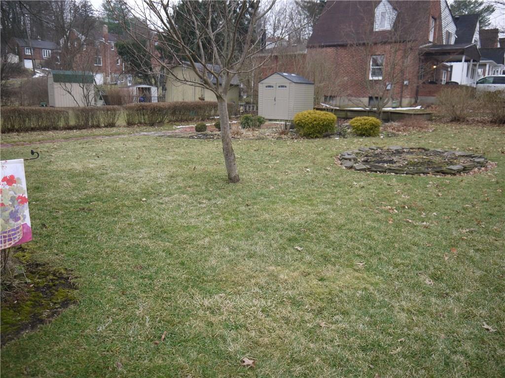568 Highview Road Pittsburgh, PA 15234 - Photo 25 of 25 WONDERFUL YARD AND GROUNDS