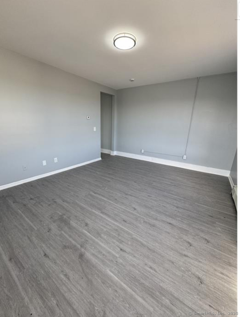 413 East Main Street, Unit 2 Bridgeport, CT 06608 - Photo 6 of 9