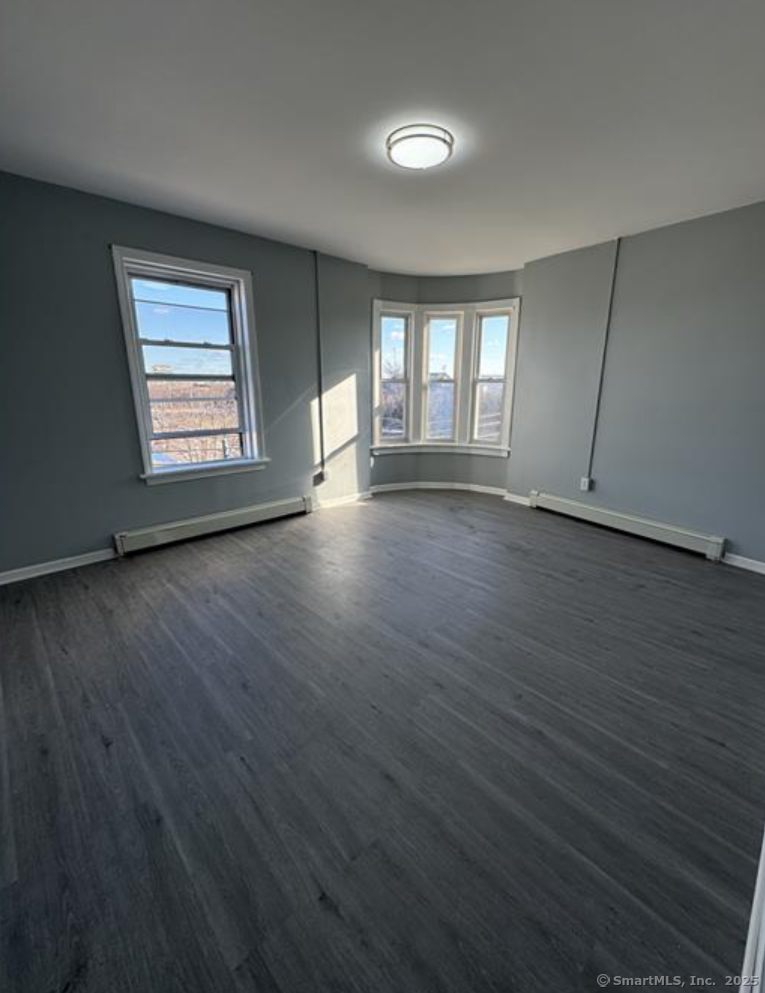 413 East Main Street, Unit 2 Bridgeport, CT 06608 - Photo 7 of 9