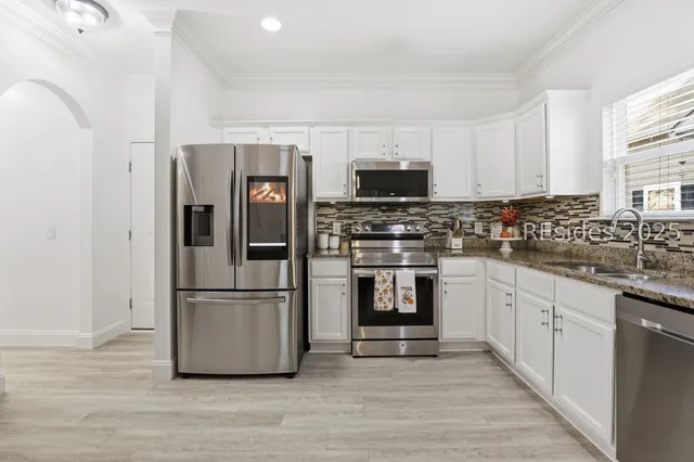 $434,900 | 44 Running Oak Drive, Bluffton, SC 29910