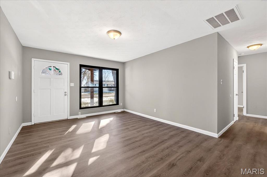 317 Sauget Avenue Cahokia, IL 62206 - Photo 4 of 24