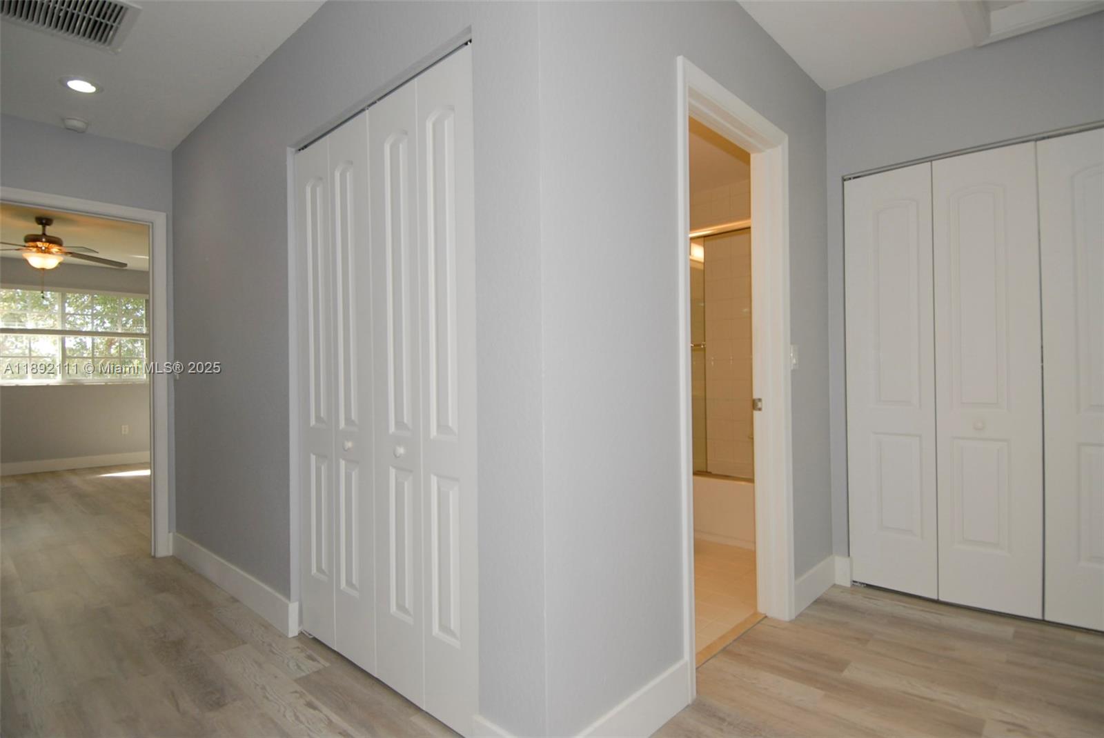 7636 Foxcroft Lane Davie, FL 33328 - Photo 12 of 34