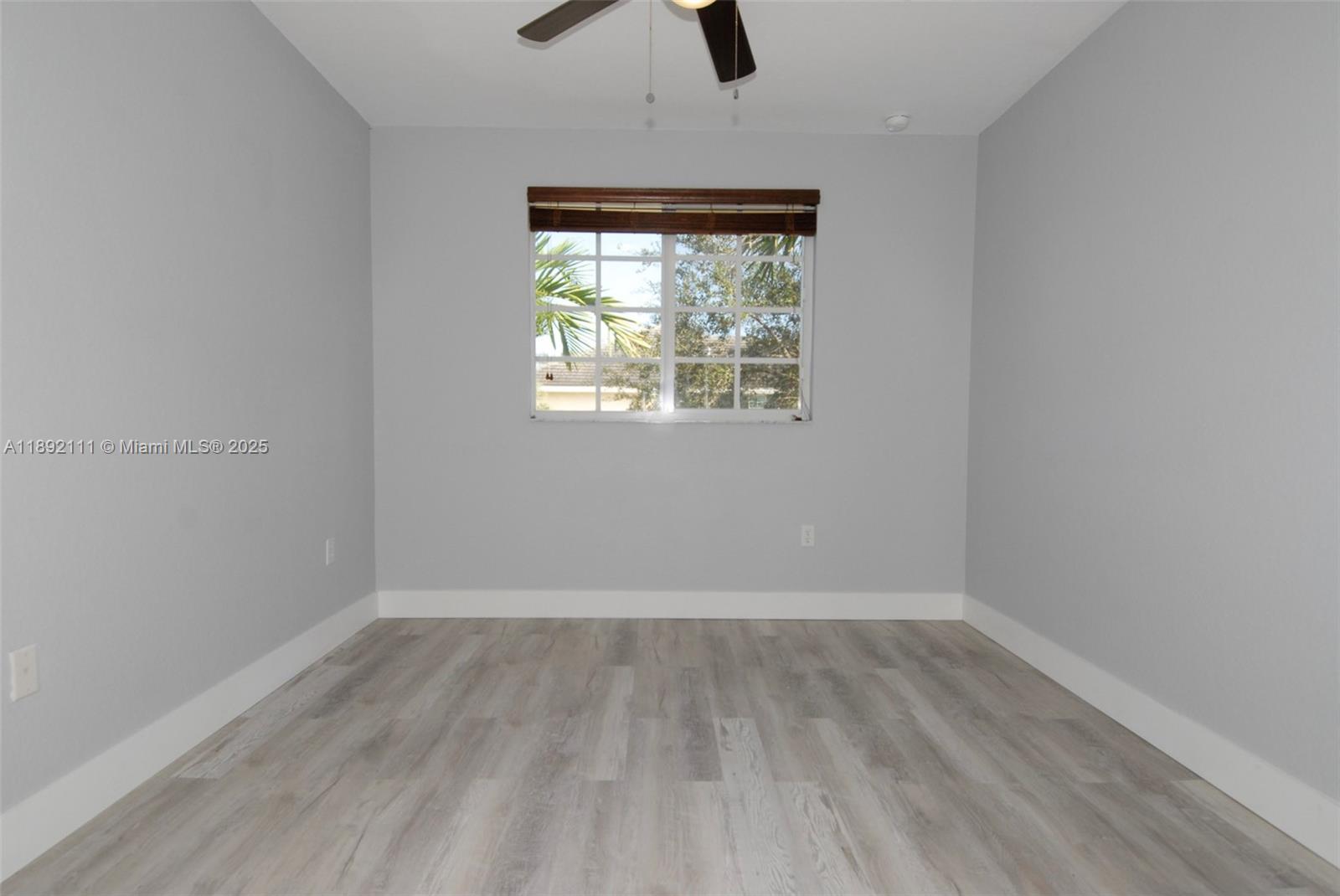 7636 Foxcroft Lane Davie, FL 33328 - Photo 13 of 34