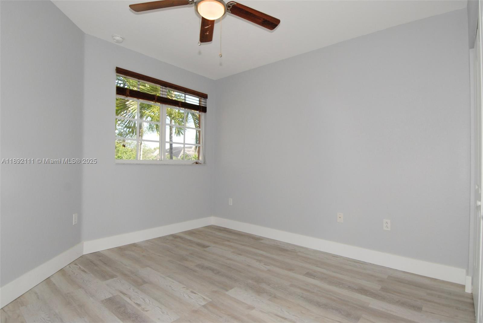 7636 Foxcroft Lane Davie, FL 33328 - Photo 15 of 34