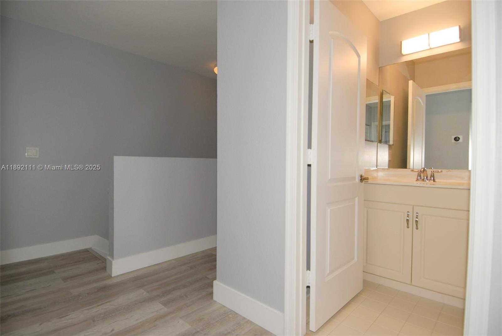 7636 Foxcroft Lane Davie, FL 33328 - Photo 18 of 34