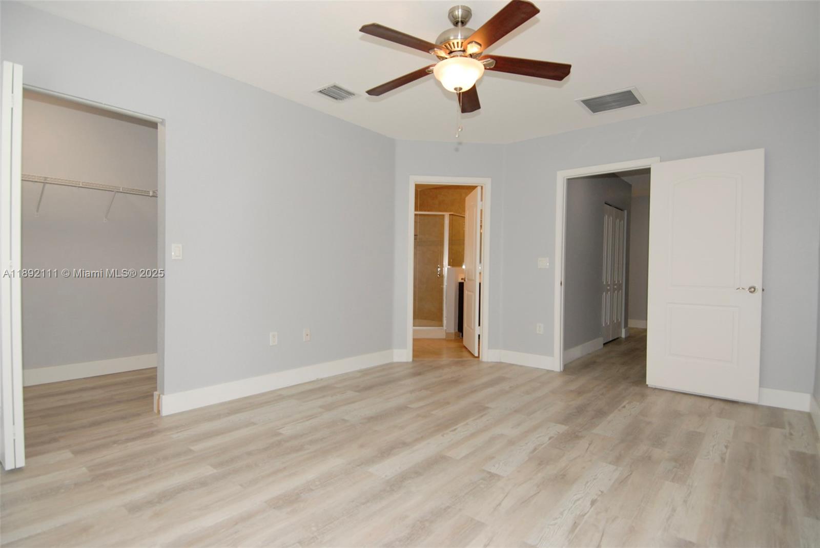 7636 Foxcroft Lane Davie, FL 33328 - Photo 20 of 34