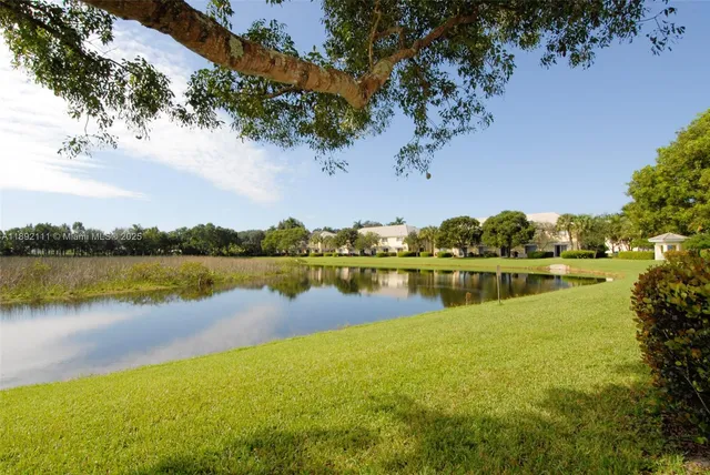 $495,000 | 7636 Foxcroft Lane, Davie, FL 33328