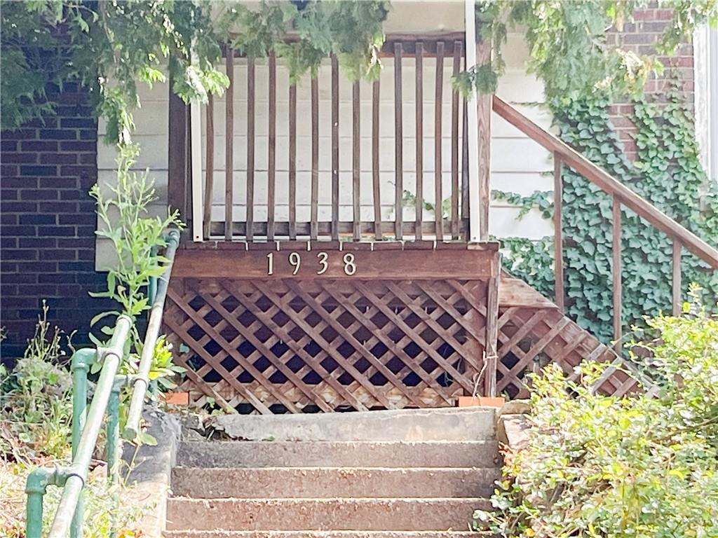 1938 Laketon Road Pittsburgh, PA 15221 - Photo 3 of 19 Gallery Image 3