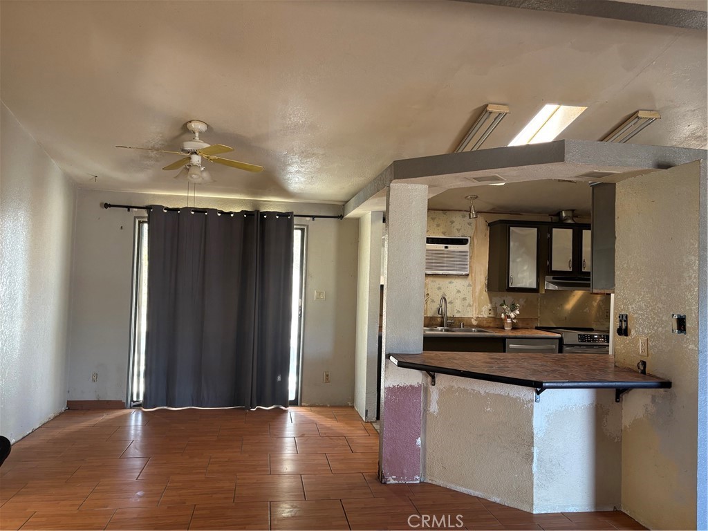 2075 Spring Valley Road Clearlake Oaks, CA 95423 - Photo 2 of 13 Gallery Image 2
