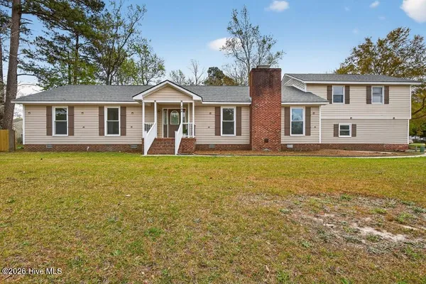 $380,000 | 204 Sweetbriar Lane, Havelock, NC 28532