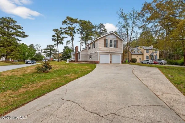 $380,000 | 204 Sweetbriar Lane, Havelock, NC 28532