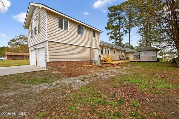 $380,000 | 204 Sweetbriar Lane, Havelock, NC 28532