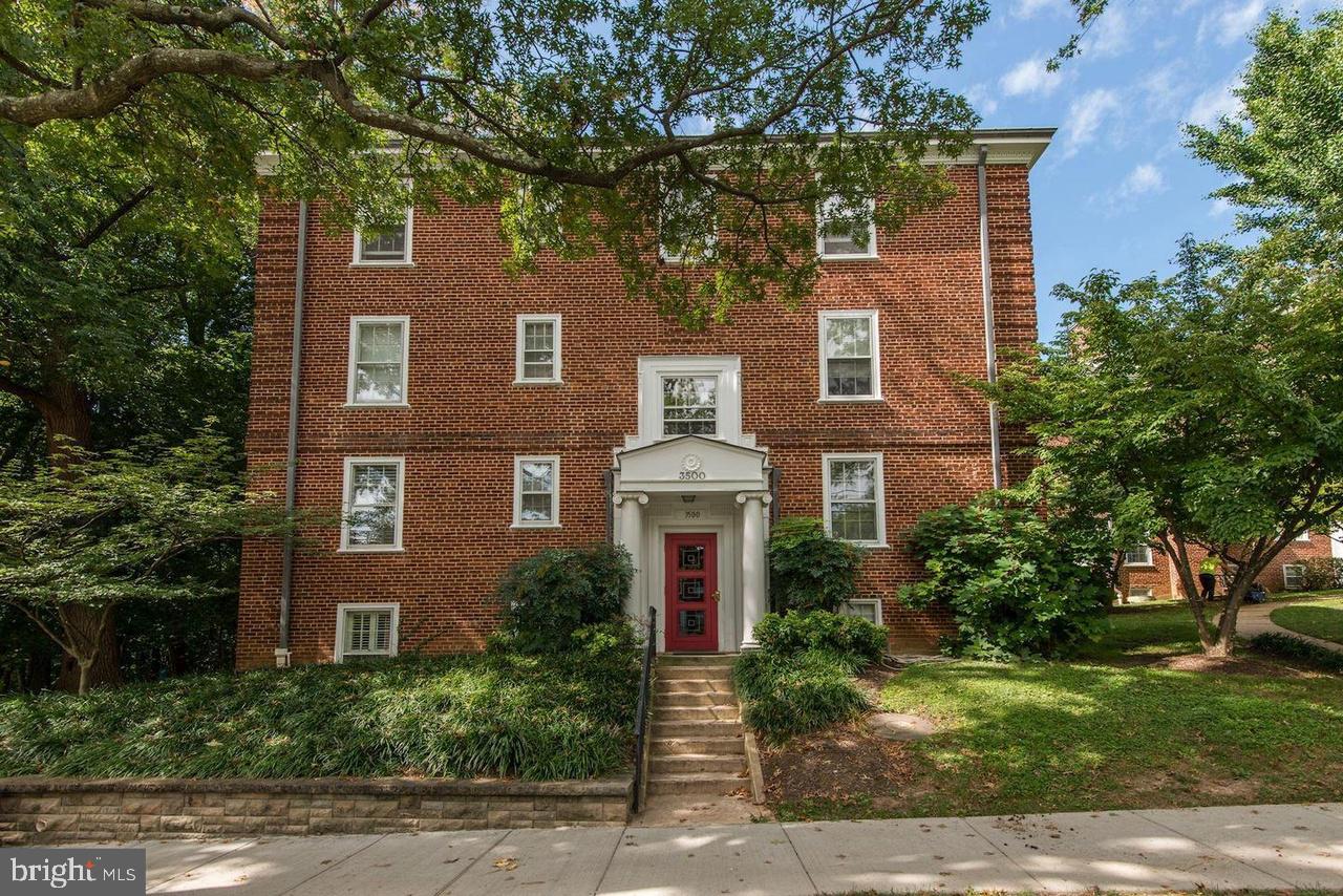 3500 39th Street Northwest, Unit B668 Washington, DC 20016 - Photo 1 of 30 front view of a house