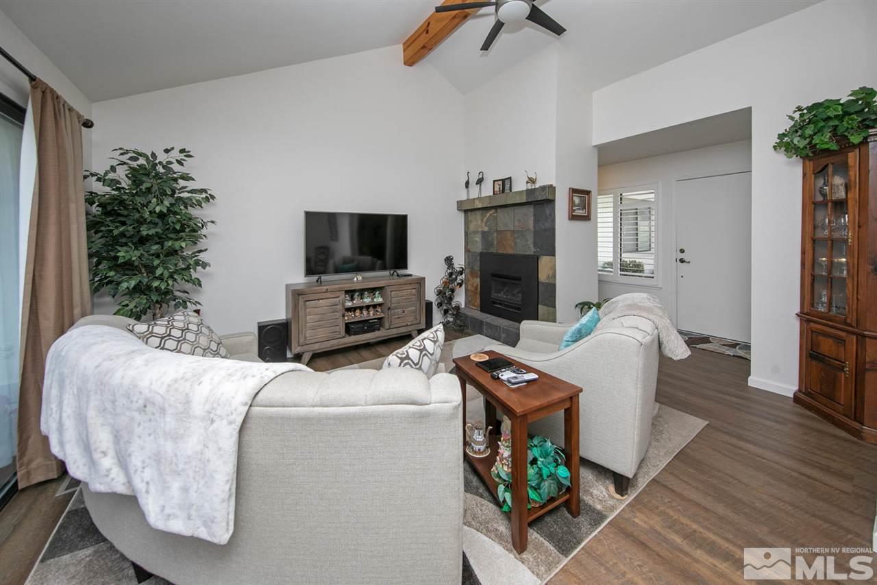 1171 Rayburn Drive Reno, NV 89503 - Photo 3 of 19 Photo 3