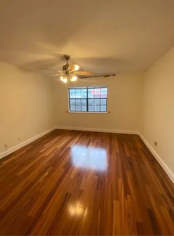 $2,050 | 2906 West Avenue, Unit 4, Austin, TX 78705