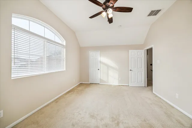 $2,400 | 5307 Espuela Lane, Baytown, TX 77521