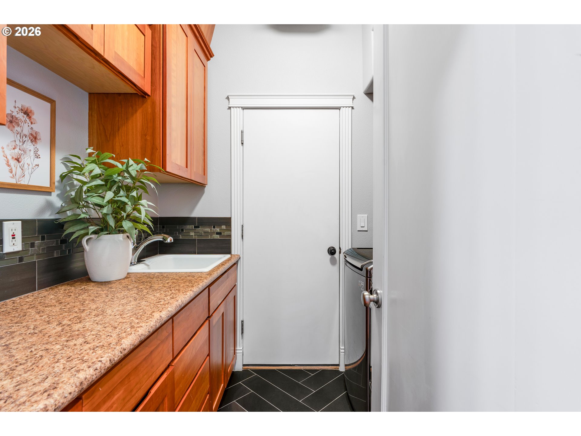 17265 Southwest Rider Lane Beaverton, OR 97007 - Photo 18 of 48