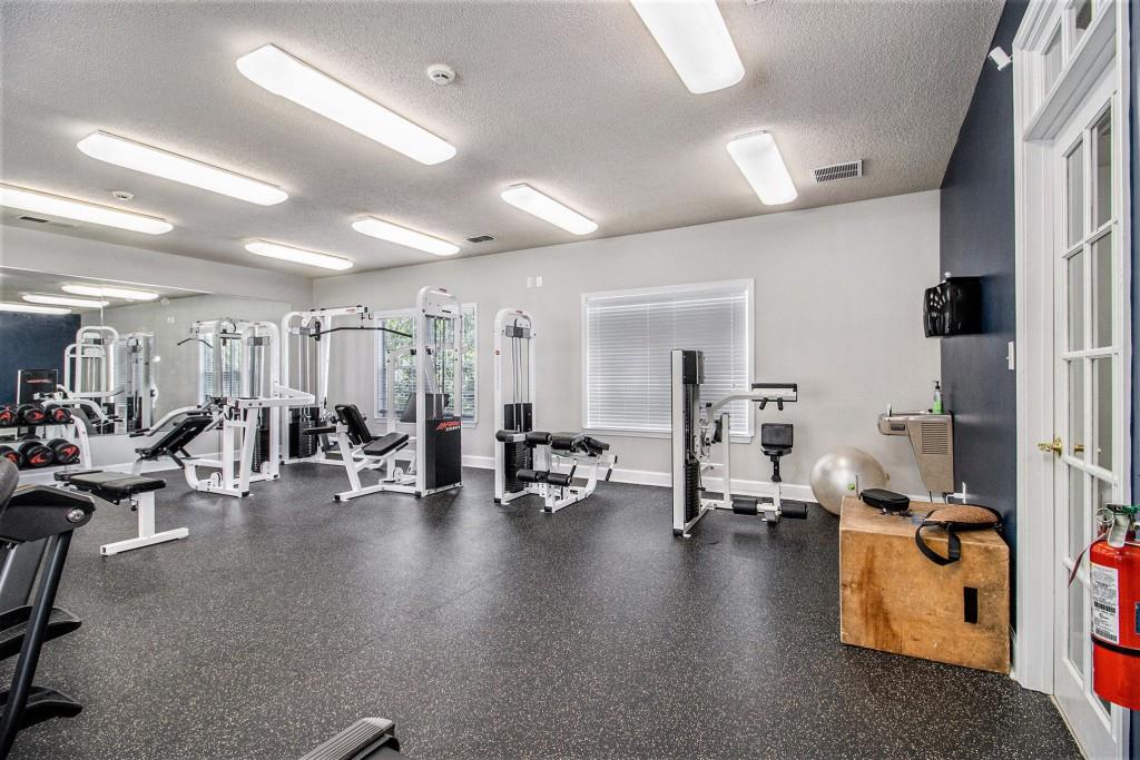 1150 Collier Road Northwest, Unit 13D Atlanta, GA 30318 - Photo 31 of 33