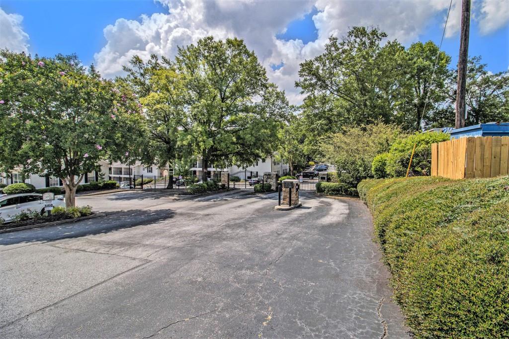 1150 Collier Road Northwest, Unit 13D Atlanta, GA 30318 - Photo 32 of 33