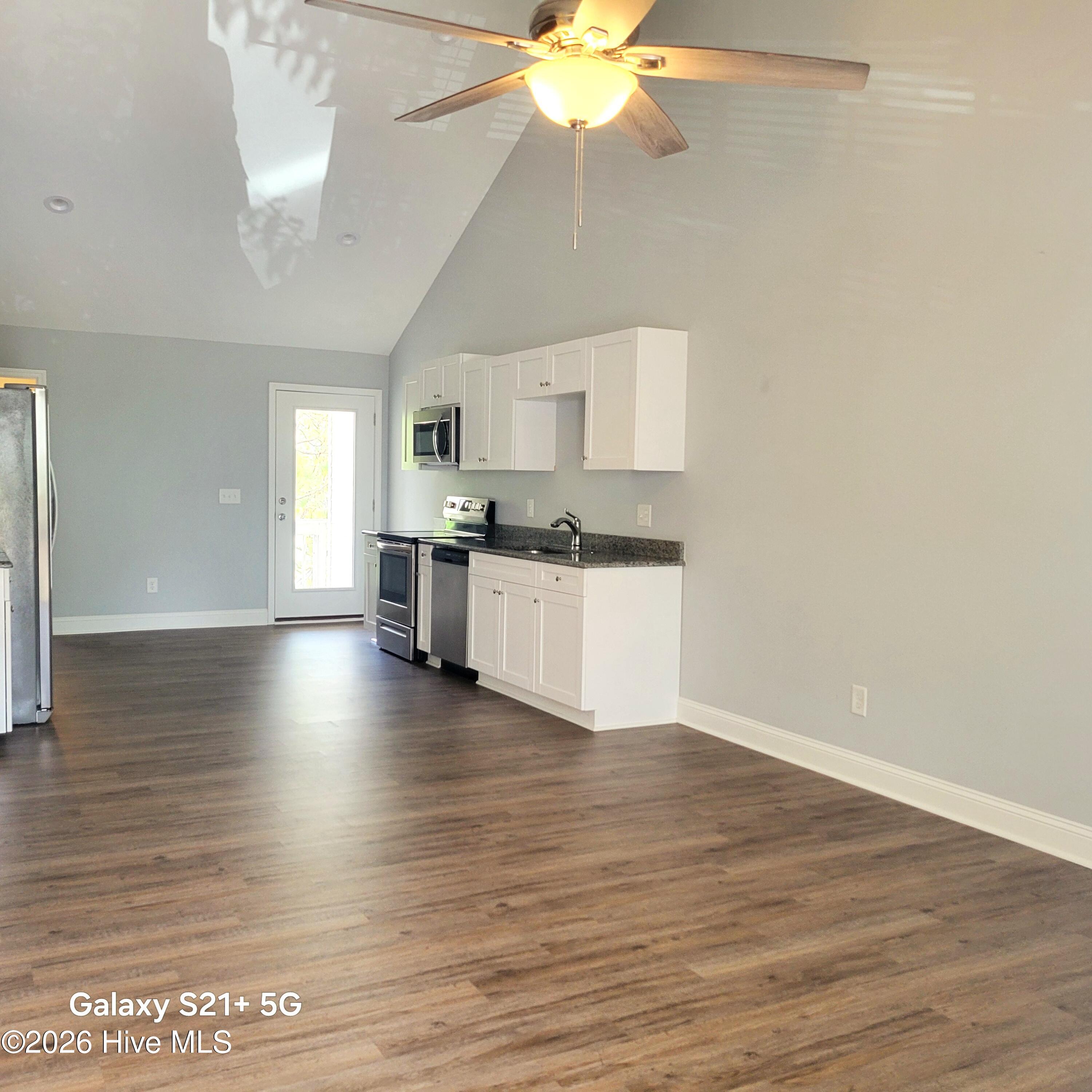 94 Knoll Road Southern Pines, NC 28387 - Photo 3 of 24 Gallery Image 3