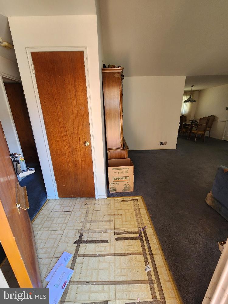 1108 Chaplin Street Southeast Washington, DC 20019 - Photo 3 of 35