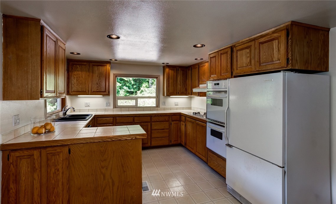 1447 Roy Road Bellingham, WA 98229 - Photo 14 of 25 Gallery Image 14