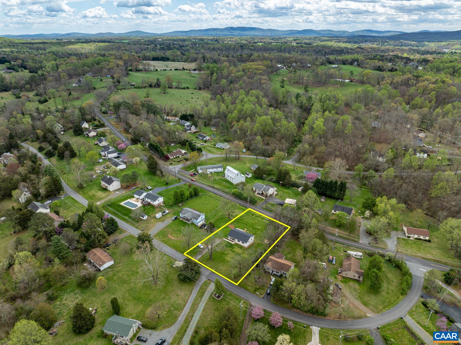 100 East Daffodil Road Ruckersville, VA 22968 - Photo 38 of 41