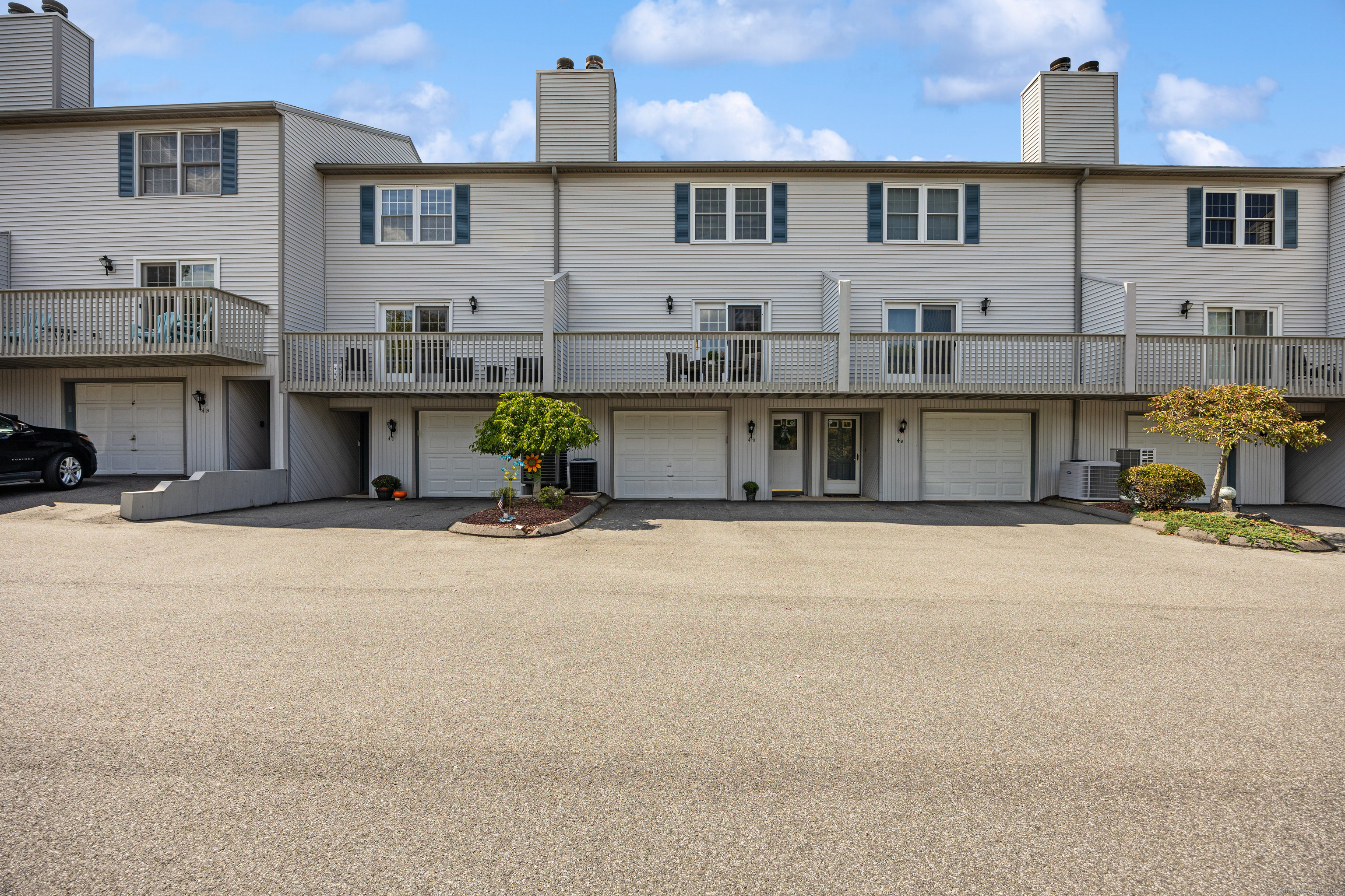 a house view with a outdoor space