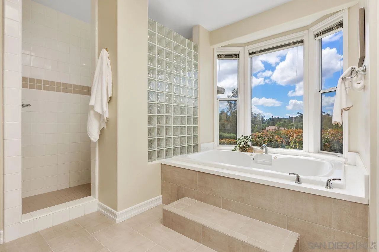 14353 Sandhill Road Poway, CA 92064 - Photo 19 of 44 Gallery Image 19
