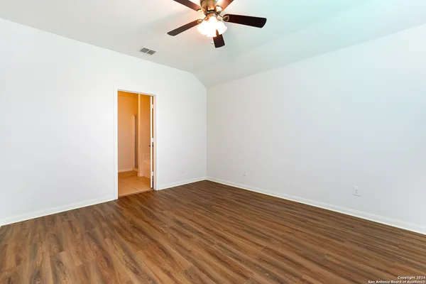 $1,750 | 7810 Creekshore Cove, San Antonio, TX 78254