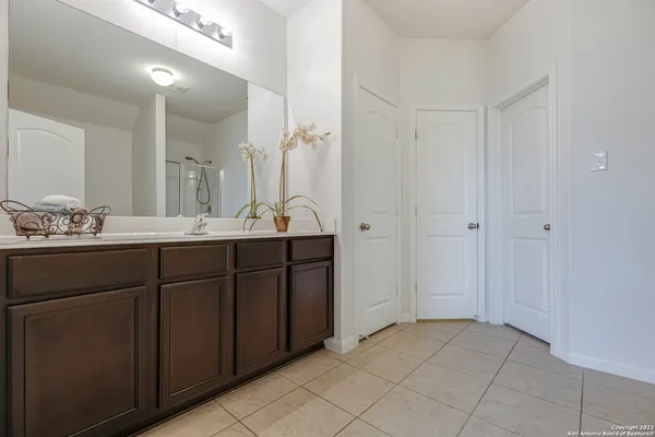 $1,750 | 7810 Creekshore Cove, San Antonio, TX 78254