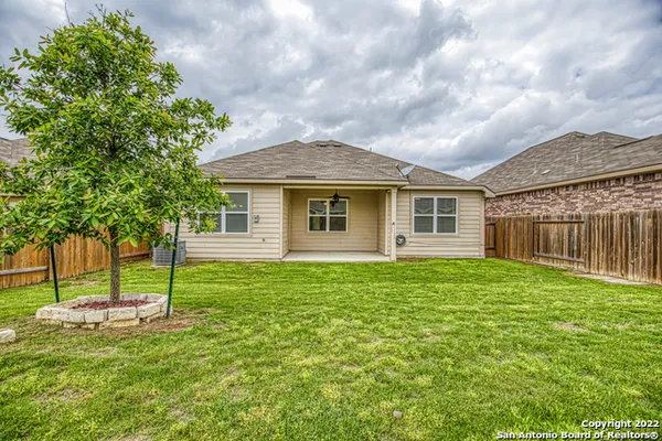 $1,750 | 7810 Creekshore Cove, San Antonio, TX 78254